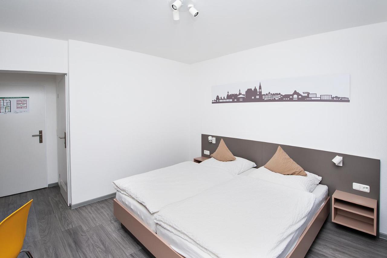 Hotel Stadtnah Ахен Экстерьер фото